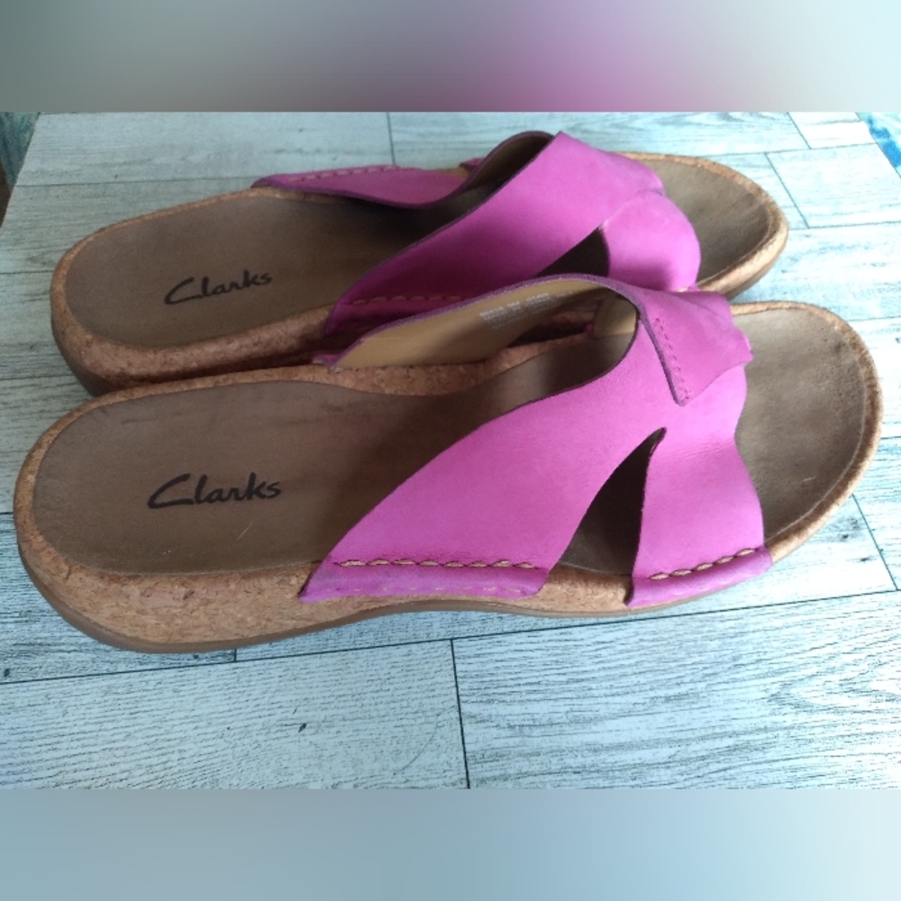 Clarks leather Sandals size 9